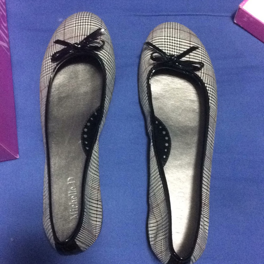 Michelle d flats